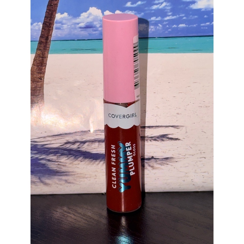 Covergirl Clean Fresh Yummy Plumper Gloss 920 S-Mitten With You Berry Red Vegan